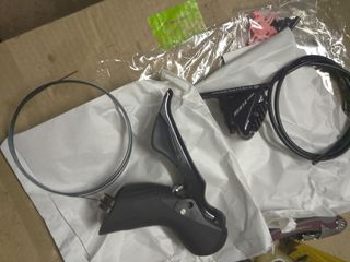 KIT FRENO A DISCO ANTERIORE PER BICI DA CORSA 105