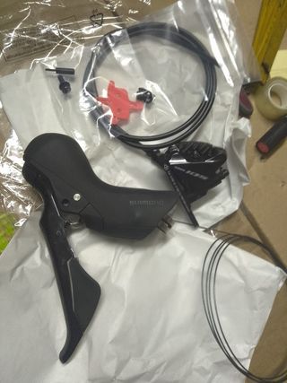 KIT FRENO A DISCO ANTERIORE PER BICI DA CORSA 105