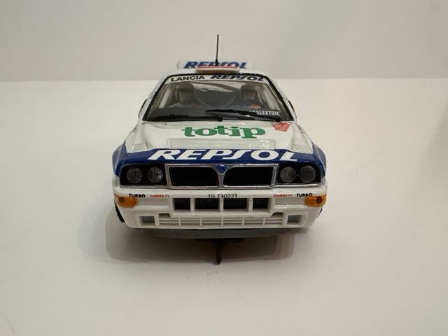 Scalextric Lancia Delta Integrale Carlos Sainz