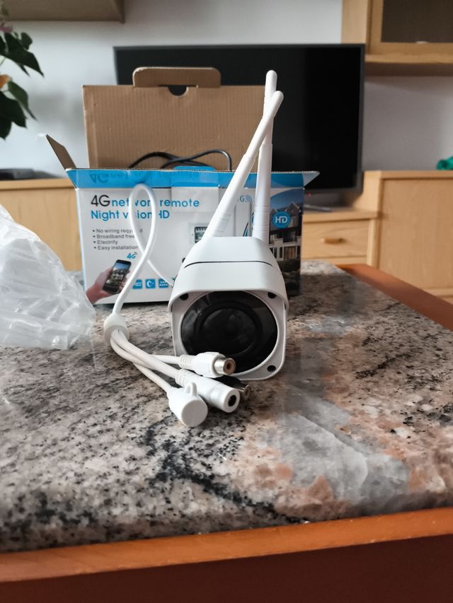 Cámara de vigilancia sin usar