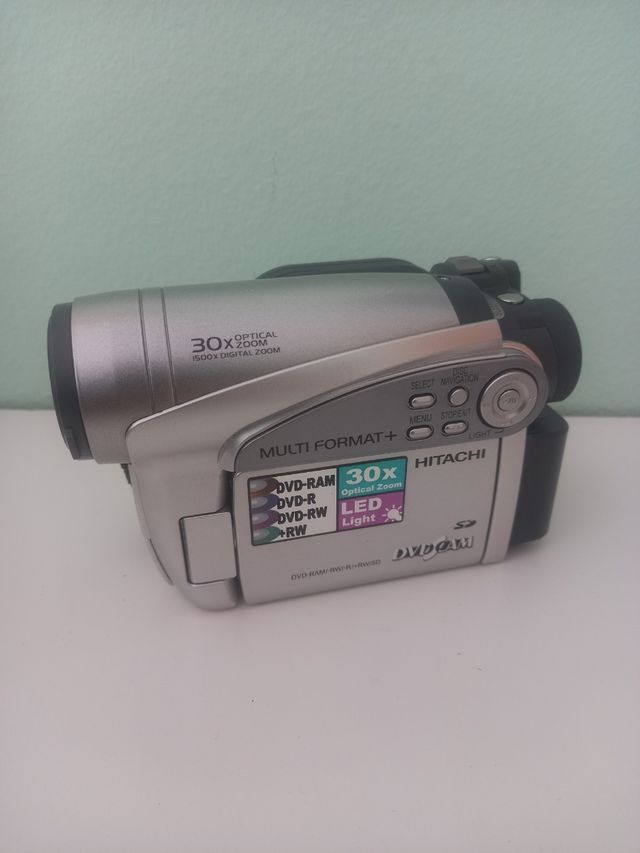 CAMARA HITACHI DVD CAM