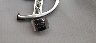 Inicial plata de ley con circonitas