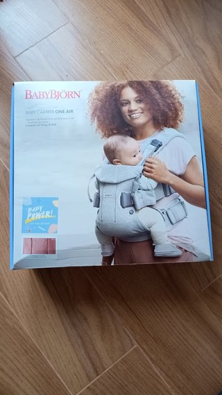 Mochila Porta Bebé Move Rosa BabyBjorn