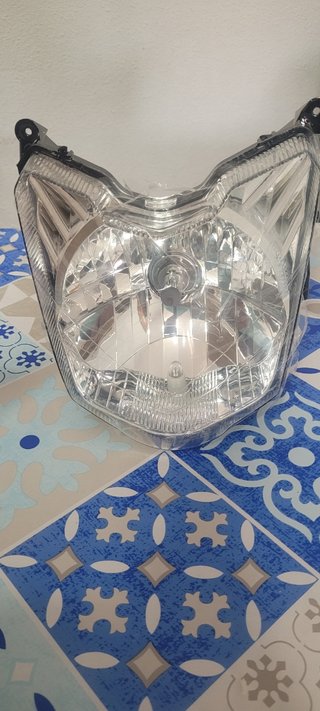 Faro Yamaha YS125