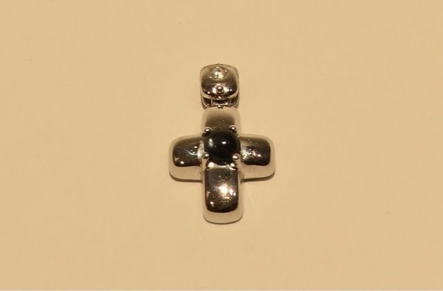 CRUZ DE ORO BLANCO 18K/ 4.1Gr
