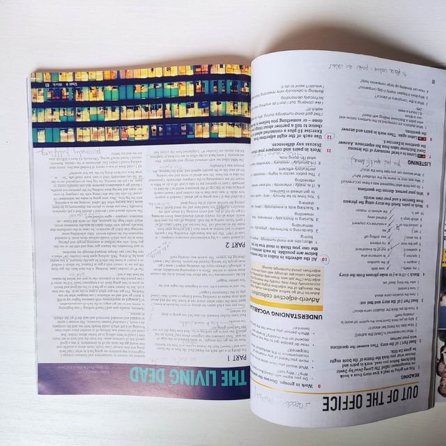 Libro de inglés advanced-C1 Outcomes 