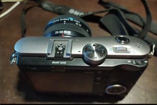 Camara Samsung NX100 EVIL- 14'6 mpx