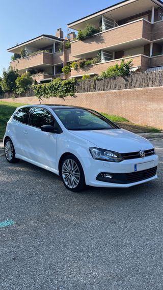 Volkswagen Polo 2015