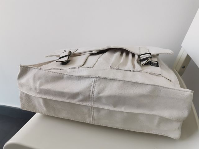 Bolso bandolera blanca grande