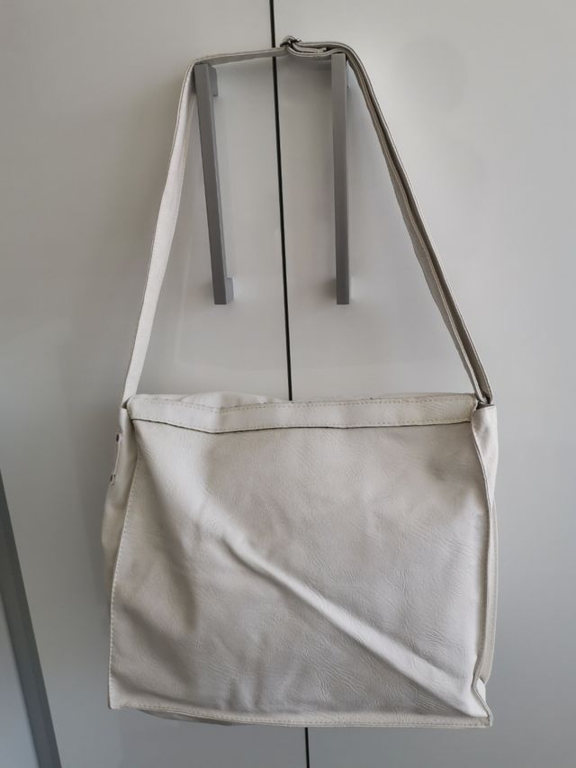 Bolso bandolera blanca grande