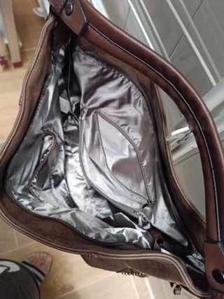 Bolso marrón de cuero Tomassinni