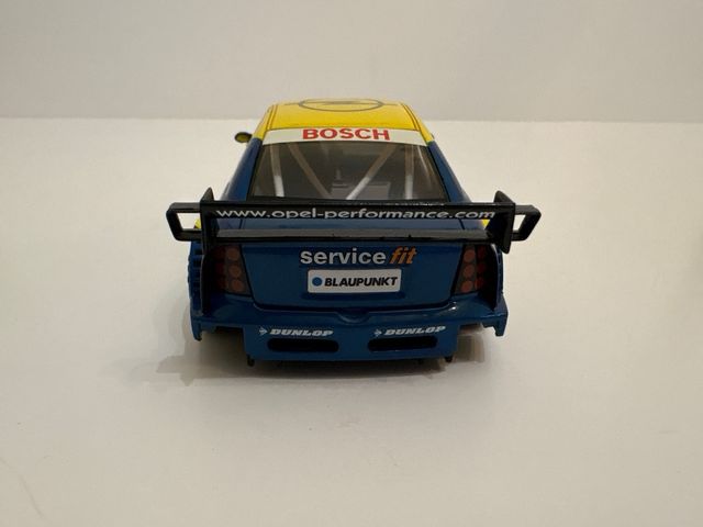 Opel Astra v8 Bleekemolen