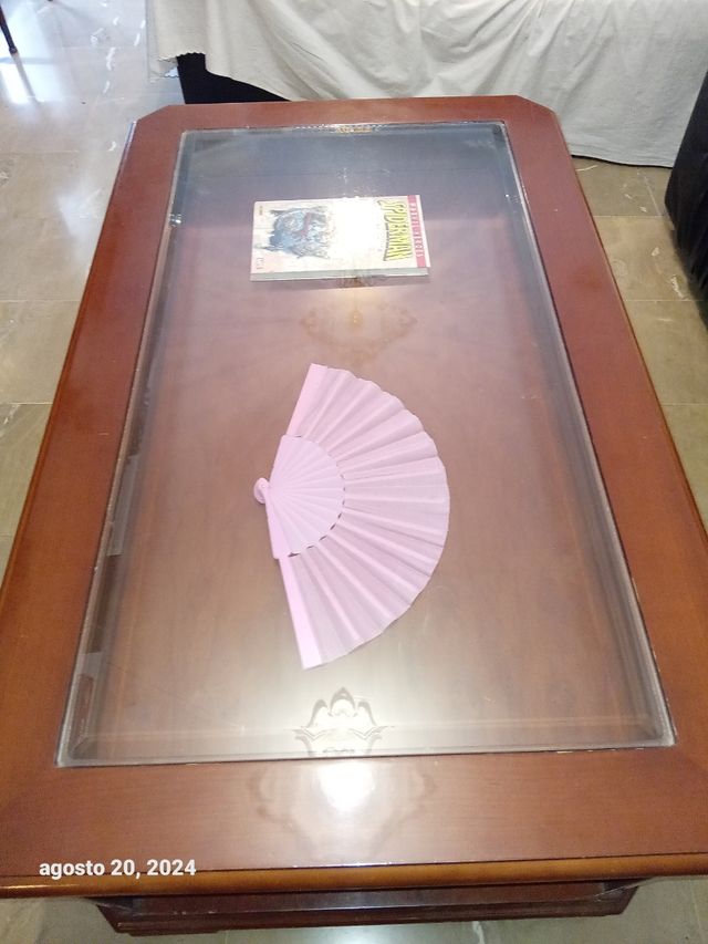 MESA BAJA DE SALON-COMEDOR