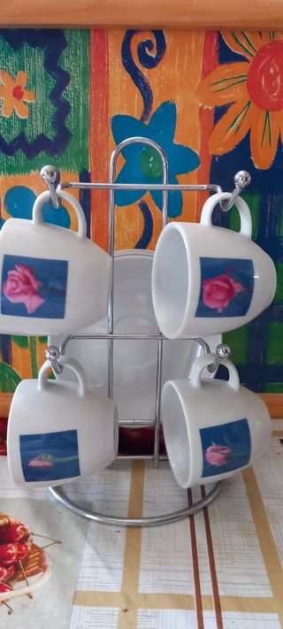 Tazzine caffè con rosa 