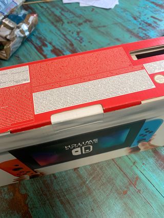 Nintendo Switch + mando pro y funda