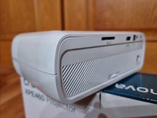 Proyector XPE460 , SD,AV,VGA,USB, EARPHO