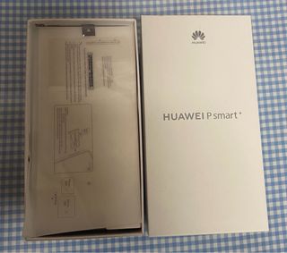 Fundas y caja  huawei P smart +