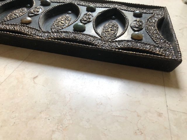 Antico rilievo in legno di Thailandia