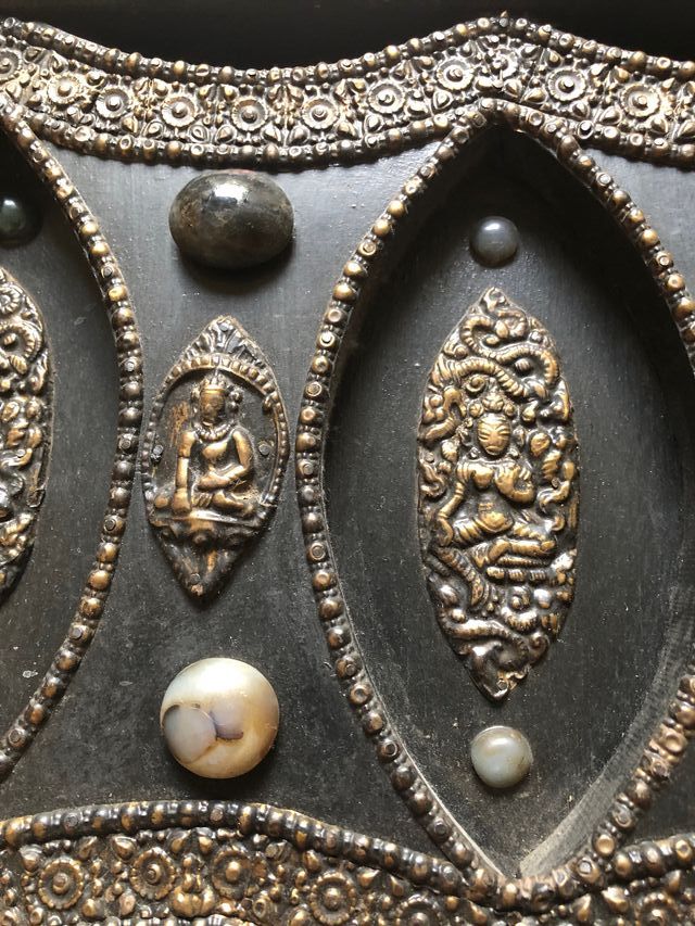 Antico rilievo in legno di Thailandia