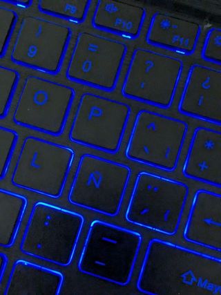 Dingrich Funda Teclado Samsung Tab S8 2022/S7 2020