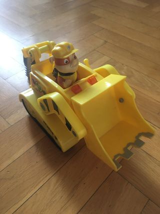 Rubble con vehiculo excavadora Patrulla Canina