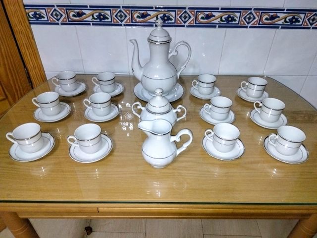 Vajilla de porcelana vintage