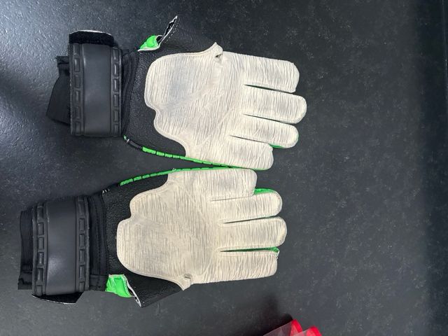 Guantes portero Uhlsport