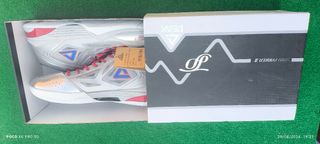 SCARPE SPORTIVE NUOVE