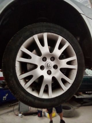 Llantas Renault laguna 