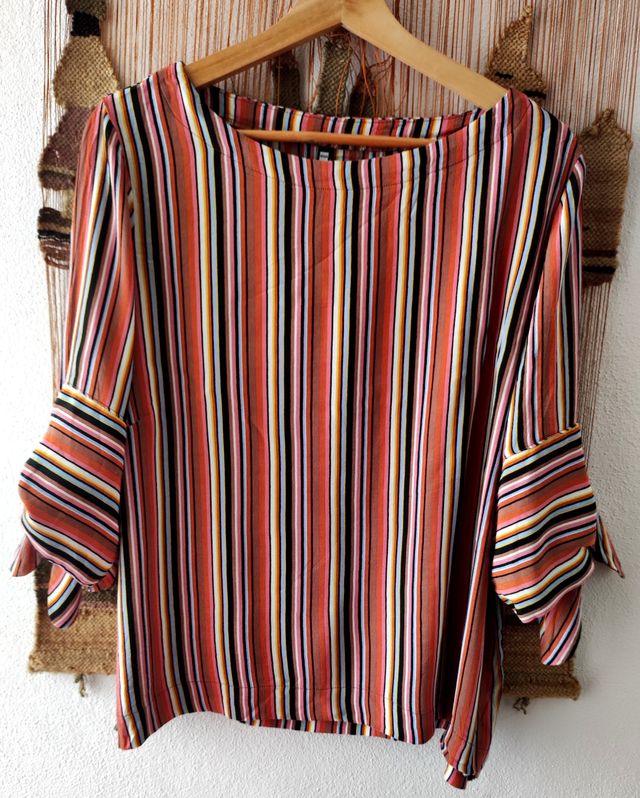 Blusa senhora às riscas HEMA L