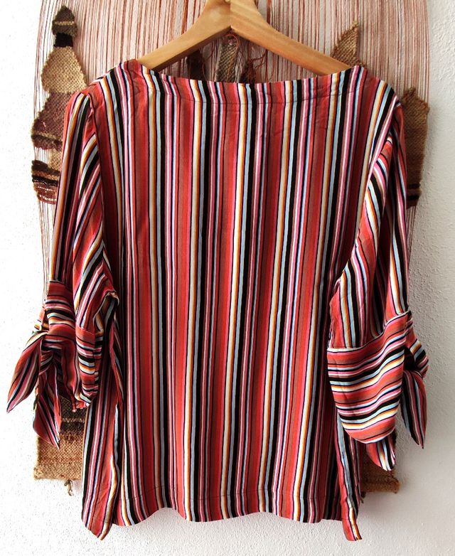 Blusa senhora às riscas HEMA L