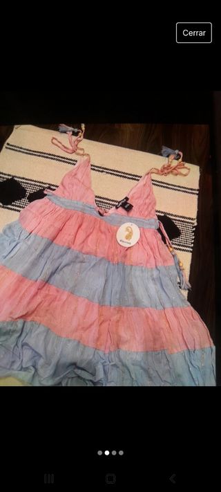 Vestido nuevo con etiqueta 