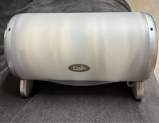 Almacenaje de 100 CDs/discos/DVD marca DEJA