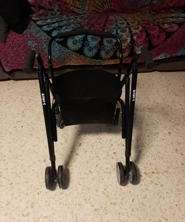 ANDADOR LOTE PERSONA MAYOR