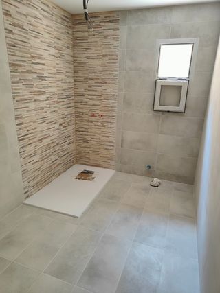 Bañera por plato, reformas baños