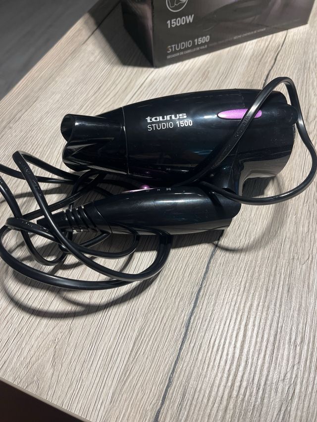 Secador de pelo plegable