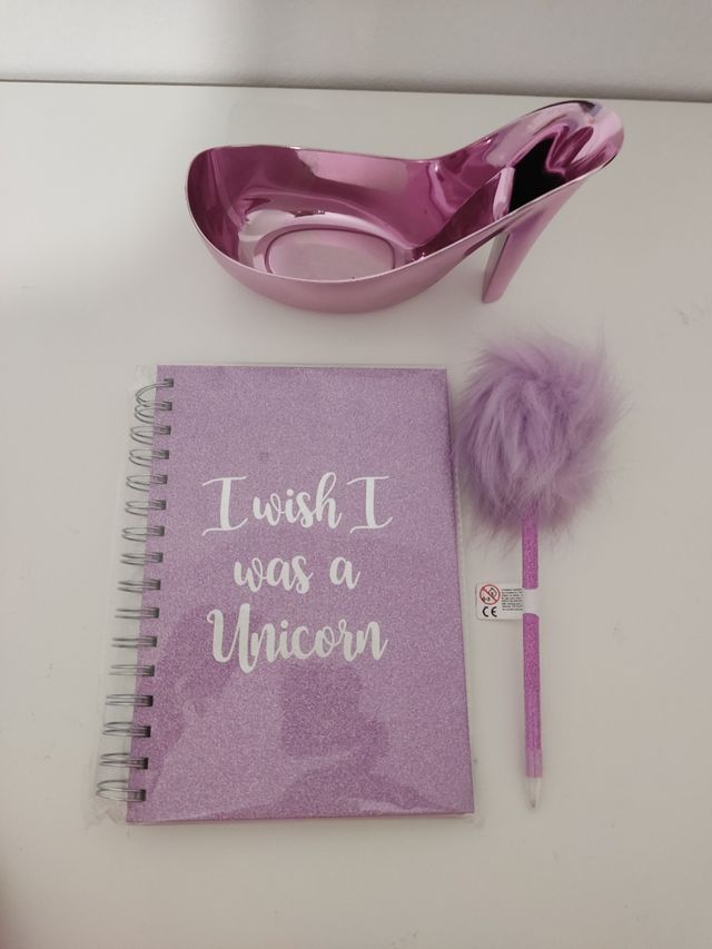 Pack libreta y boli lila