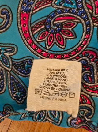 Pareo de seda azul