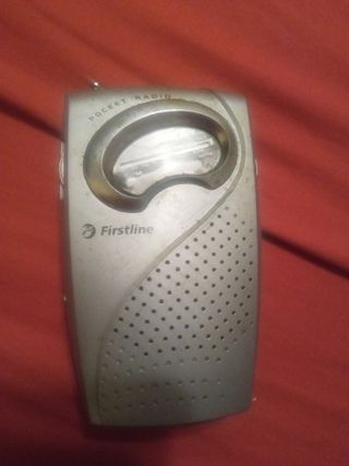 Radio marca FirstLine