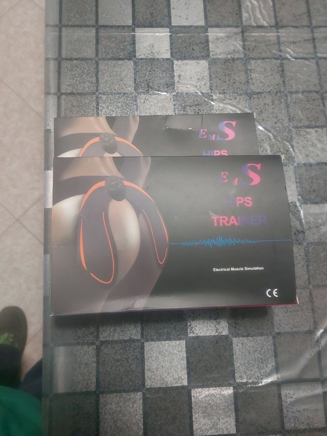 Elettrostimolatore glutei