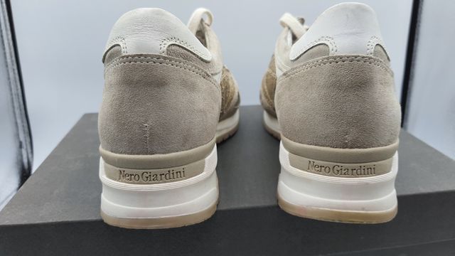 Scarpe da donna nuove 36 Nero Giardini P615094D