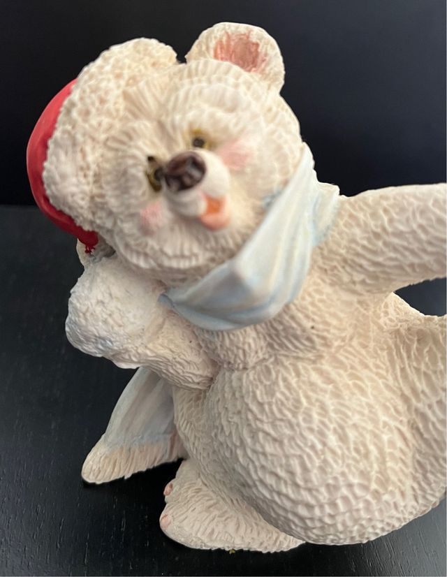 Statuetta in ceramica orso di Natale