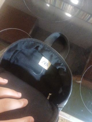 Mochila pequeña zara