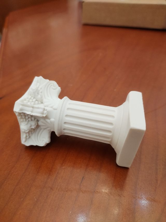 Columnas casa de muñecas