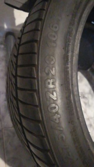 Neumáticos para ruedas de coche