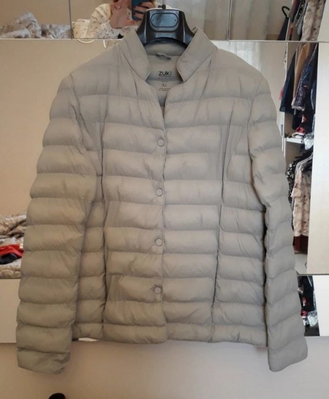 Piumino donna modello giacca 