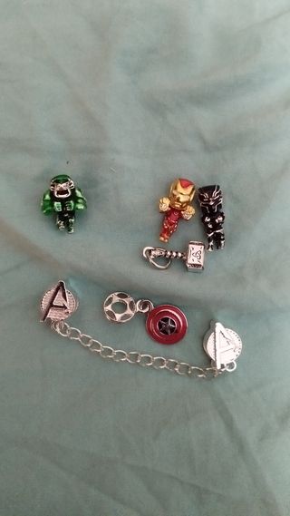 ⚠️OFERTA 6 Charm Avengers Iron man Hulk