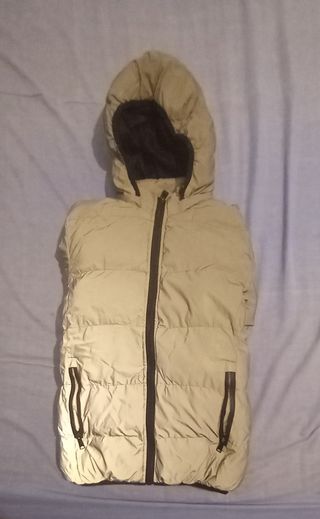 Chaqueta tipo plumas 

