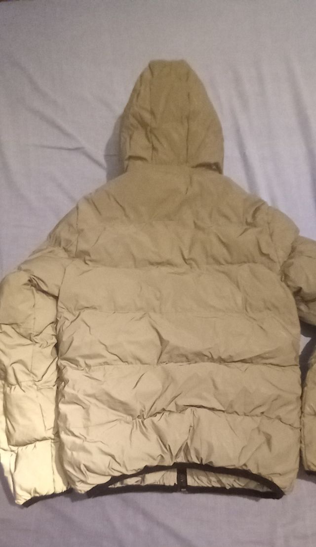 Chaqueta tipo plumas