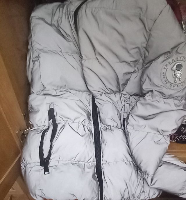 Chaqueta tipo plumas